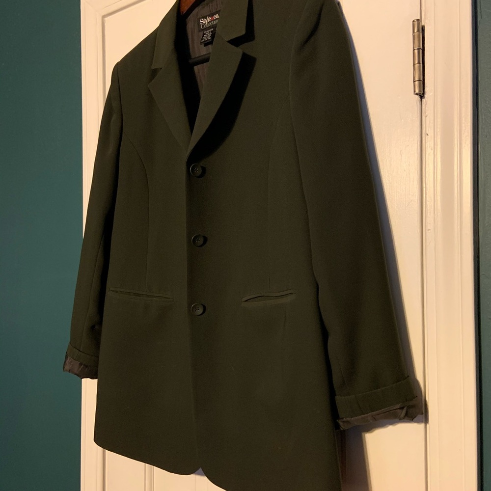 Blazer - Picture 2 of 3